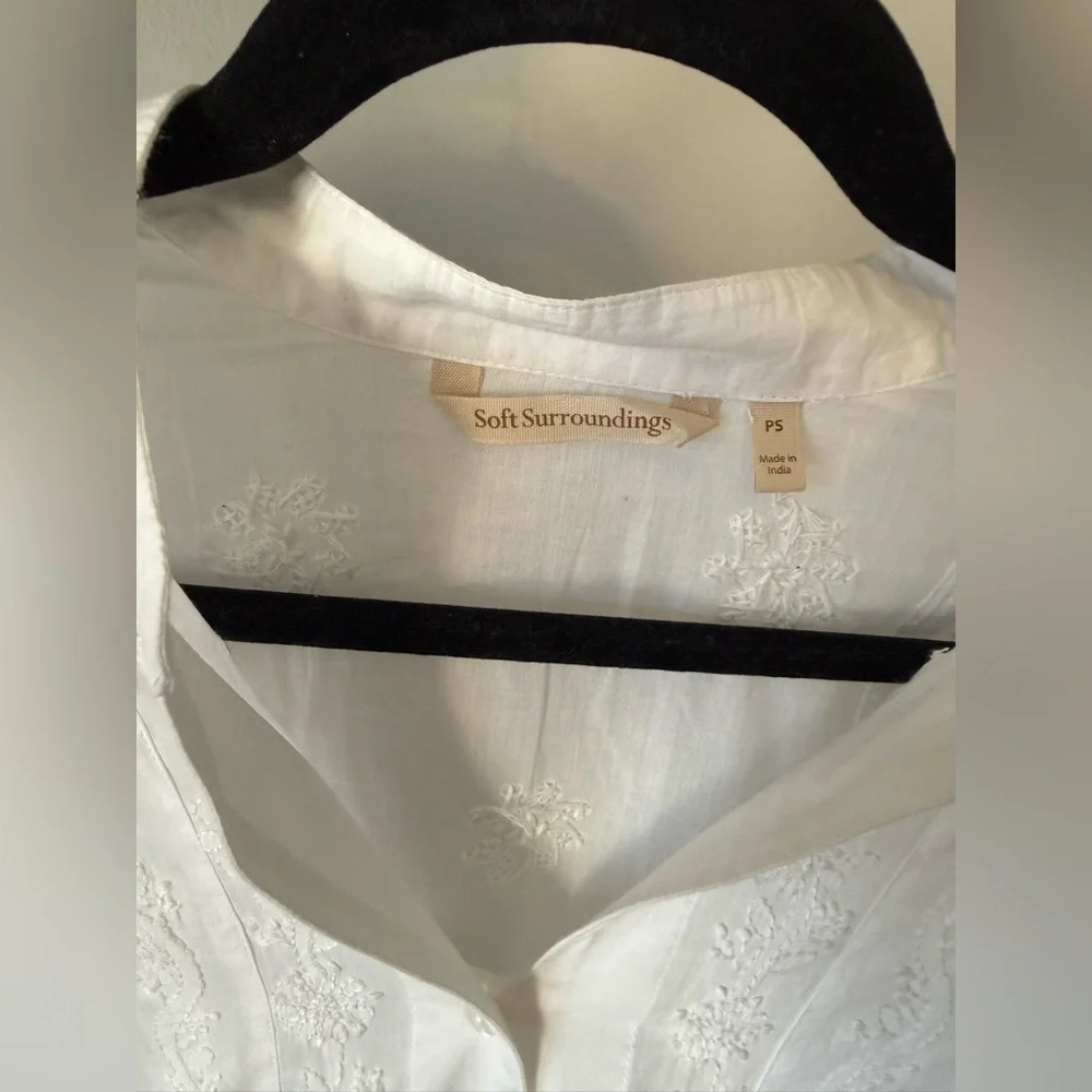 Soft Surroundings White Embroidered Blouse Tunic - Picture 5 of 9